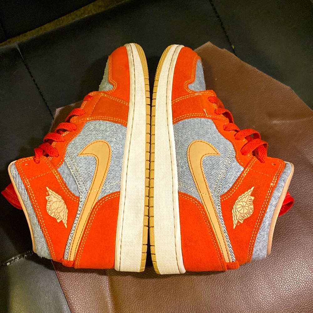Air Jordan 1 Mid Denim Red GS Size 6Y Women’s 7.5 DM4384 600 w/out original box